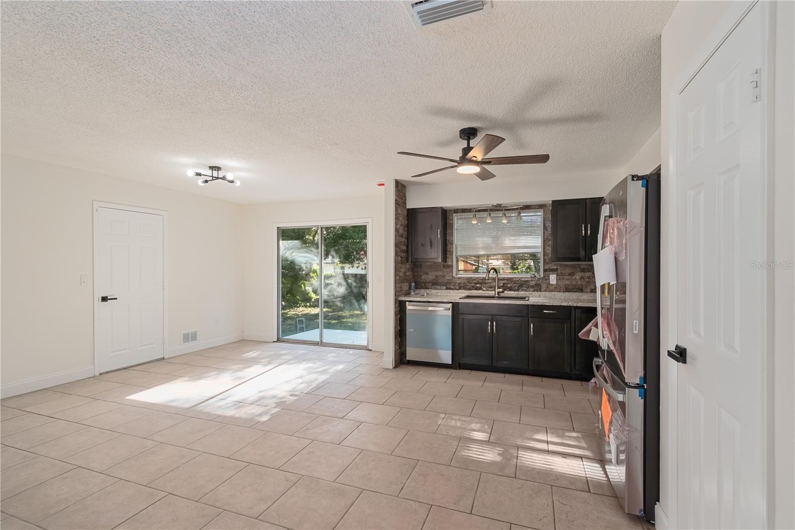 SILVER SPGS SHORES 68 - Residential Lease