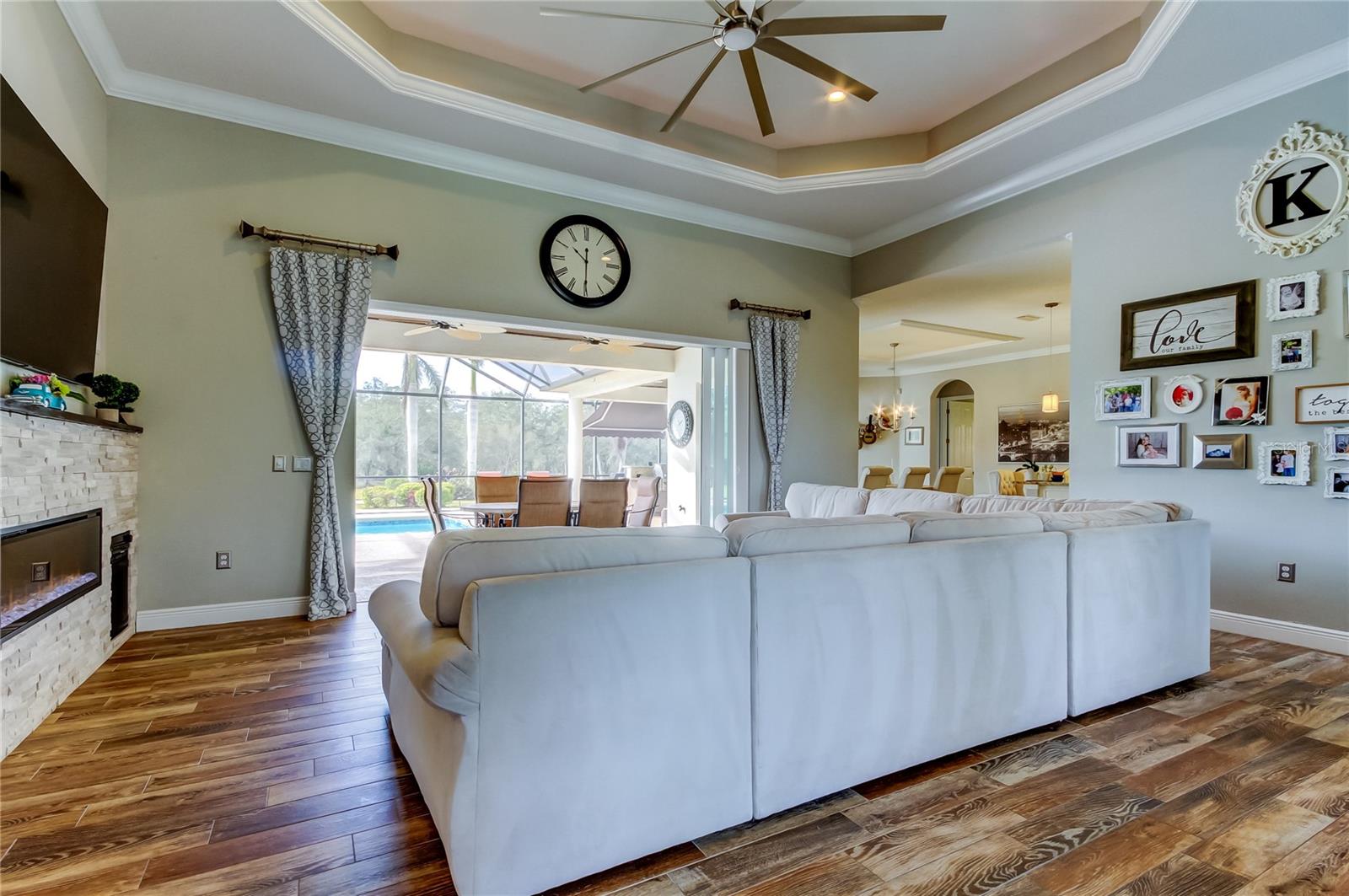 FOXBROOK PH III C - Residential
