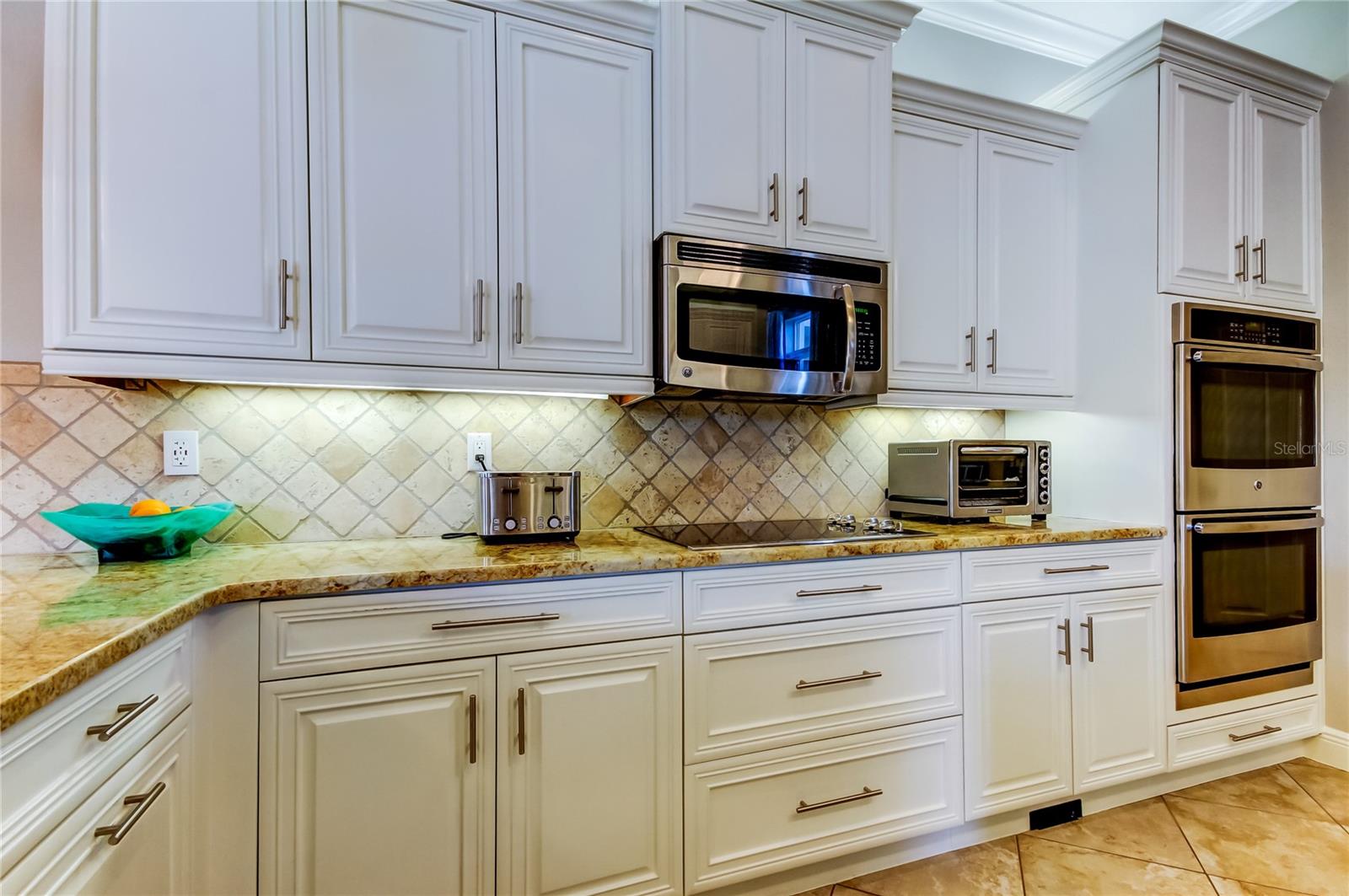 FOXBROOK PH III C - Residential
