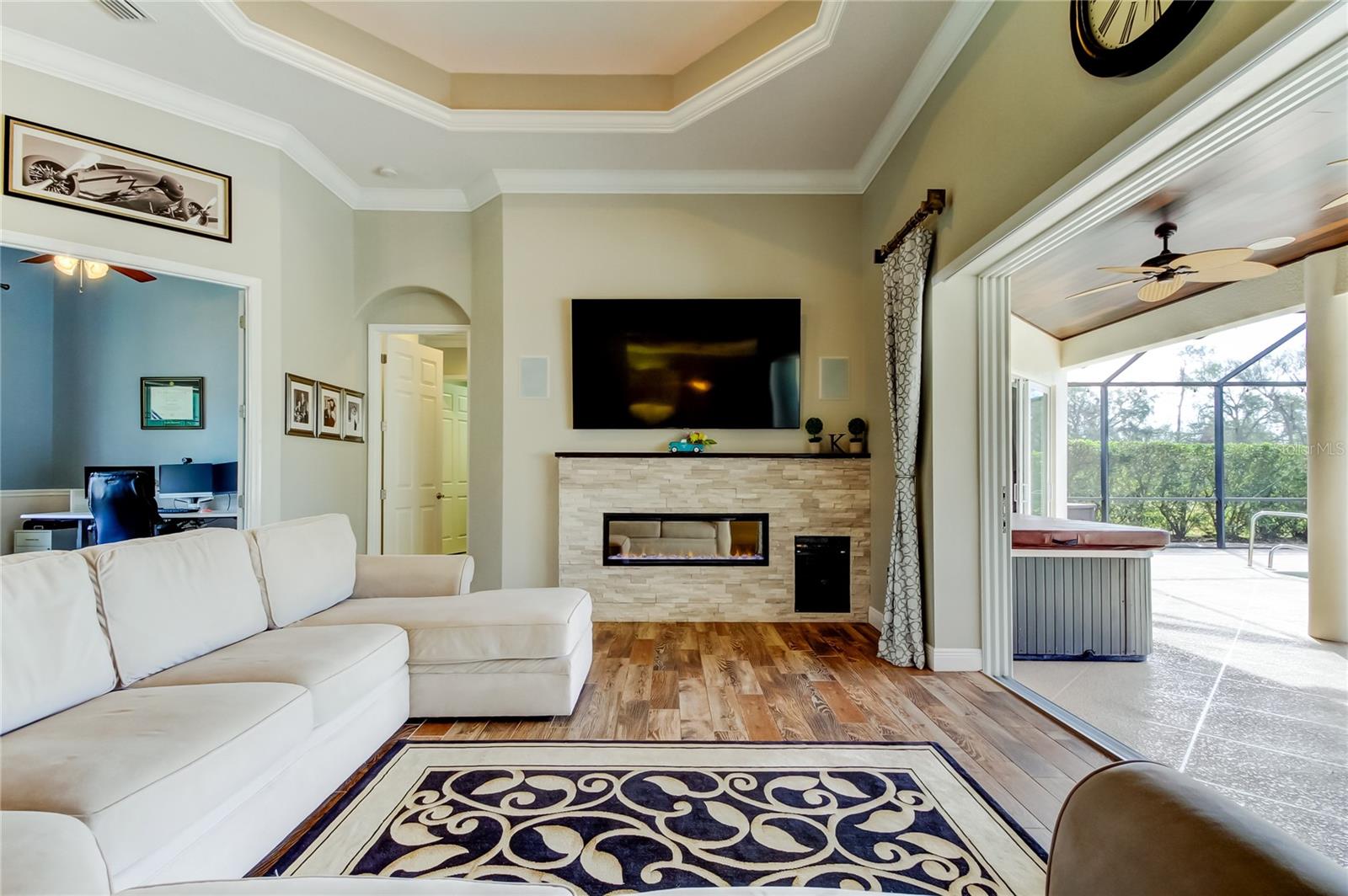 FOXBROOK PH III C - Residential