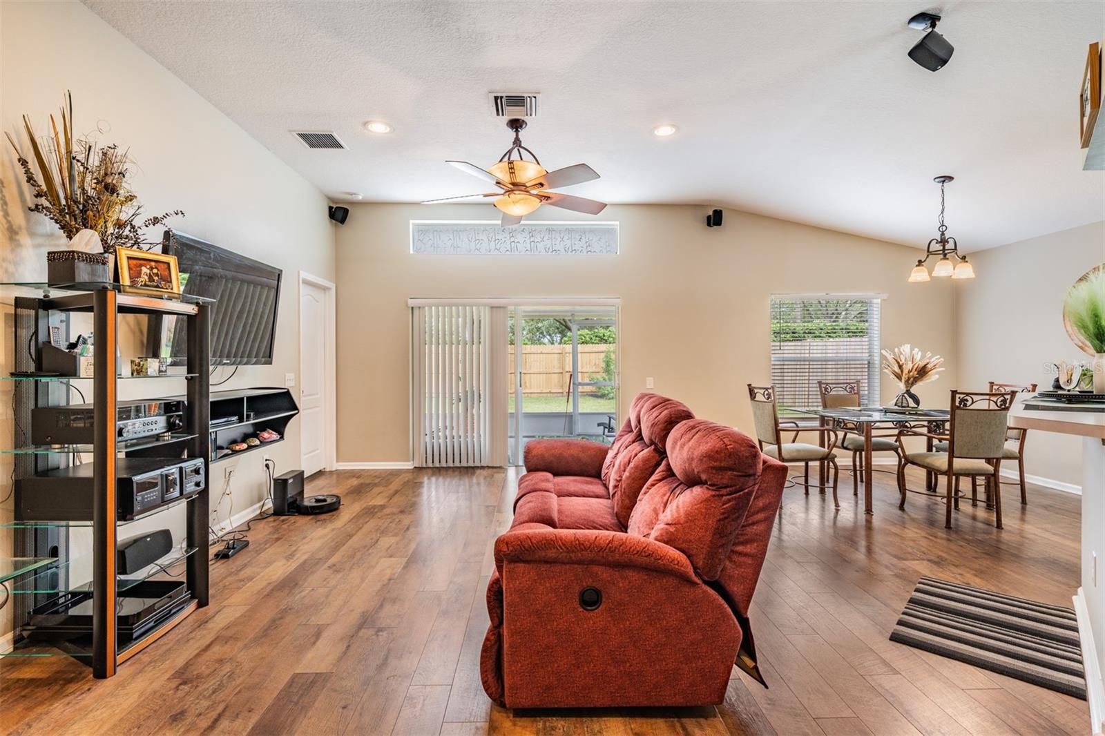 SOUTH COVE PH 1 - Residential