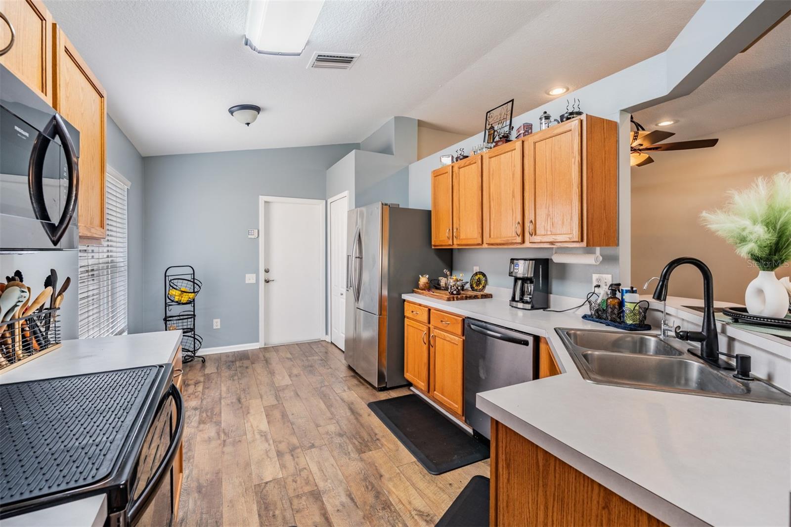 SOUTH COVE PH 1 - Residential