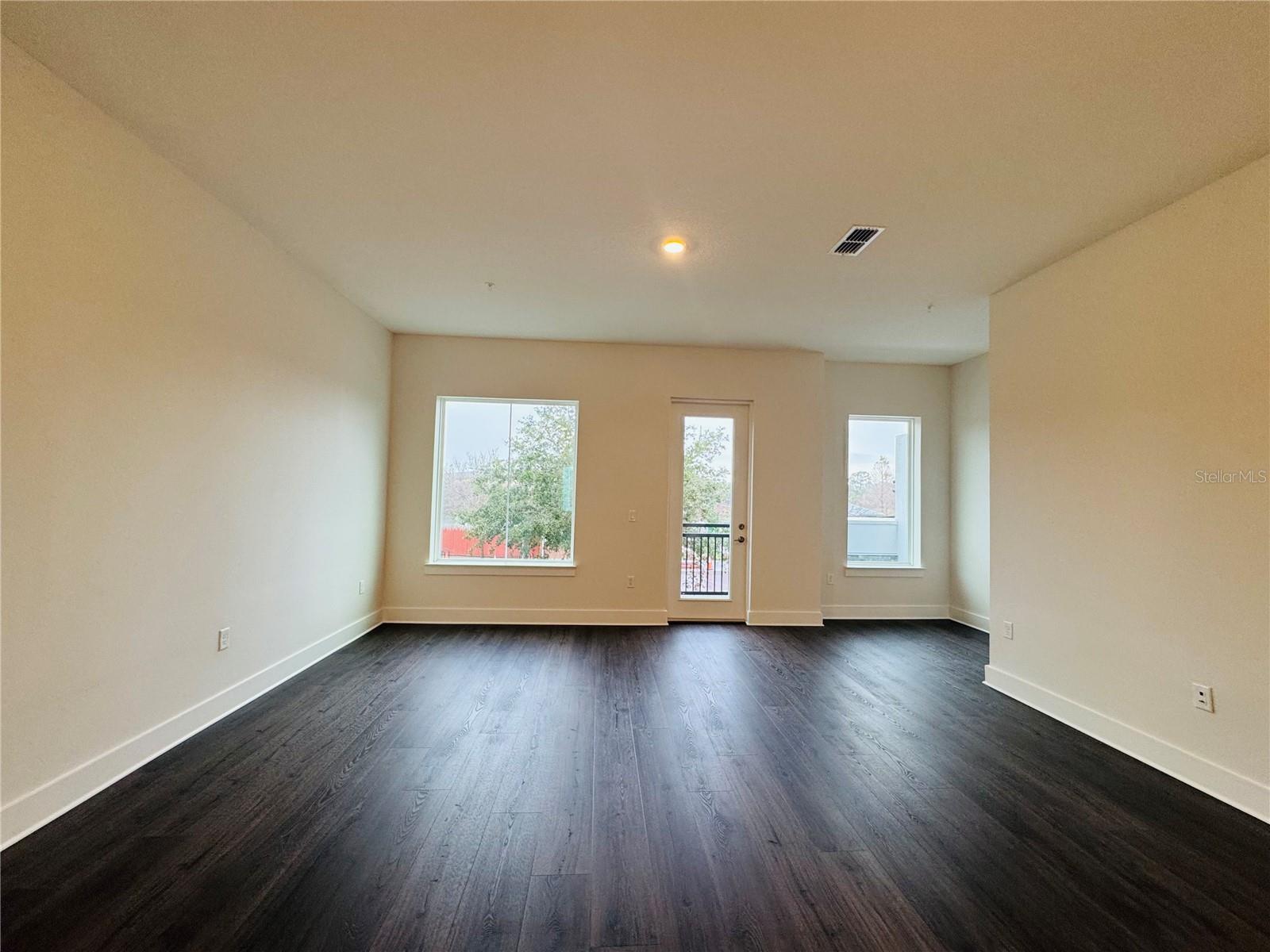 TOWNHOMES AT CITY PLACE - Residential