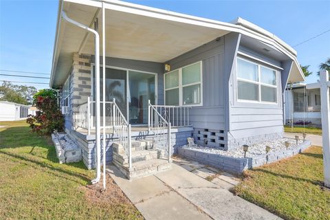 A home in LARGO