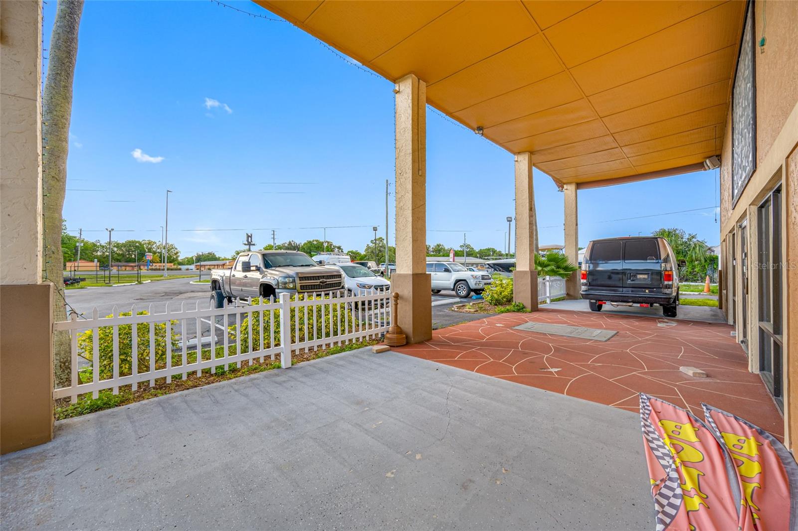 14925 US HIGHWAY 19