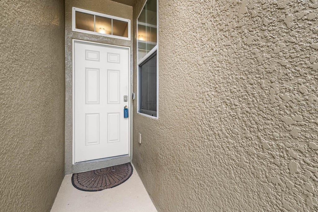 Photo of 2121 Broadway View Avenue, Brandon, FL 33510 (MLS # TB8514712)