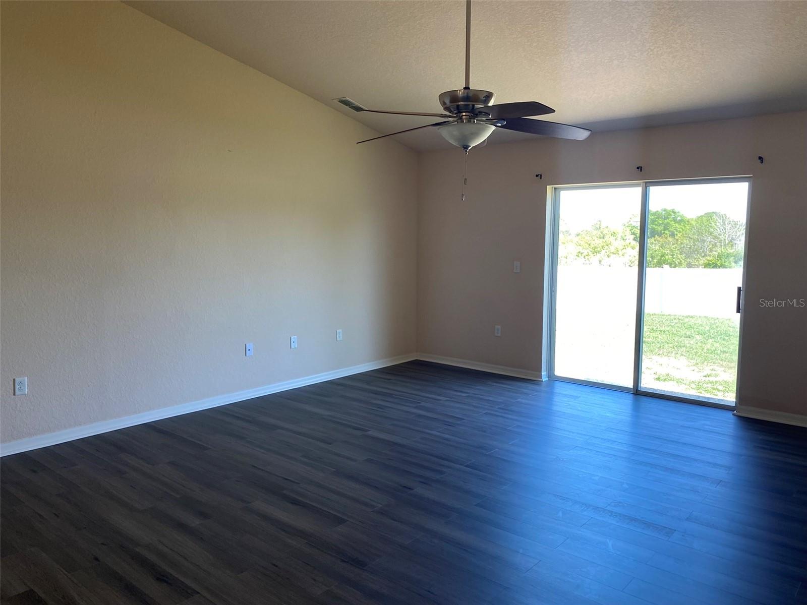 HIGHLAND MEADOWS PH 02 - Residential Lease