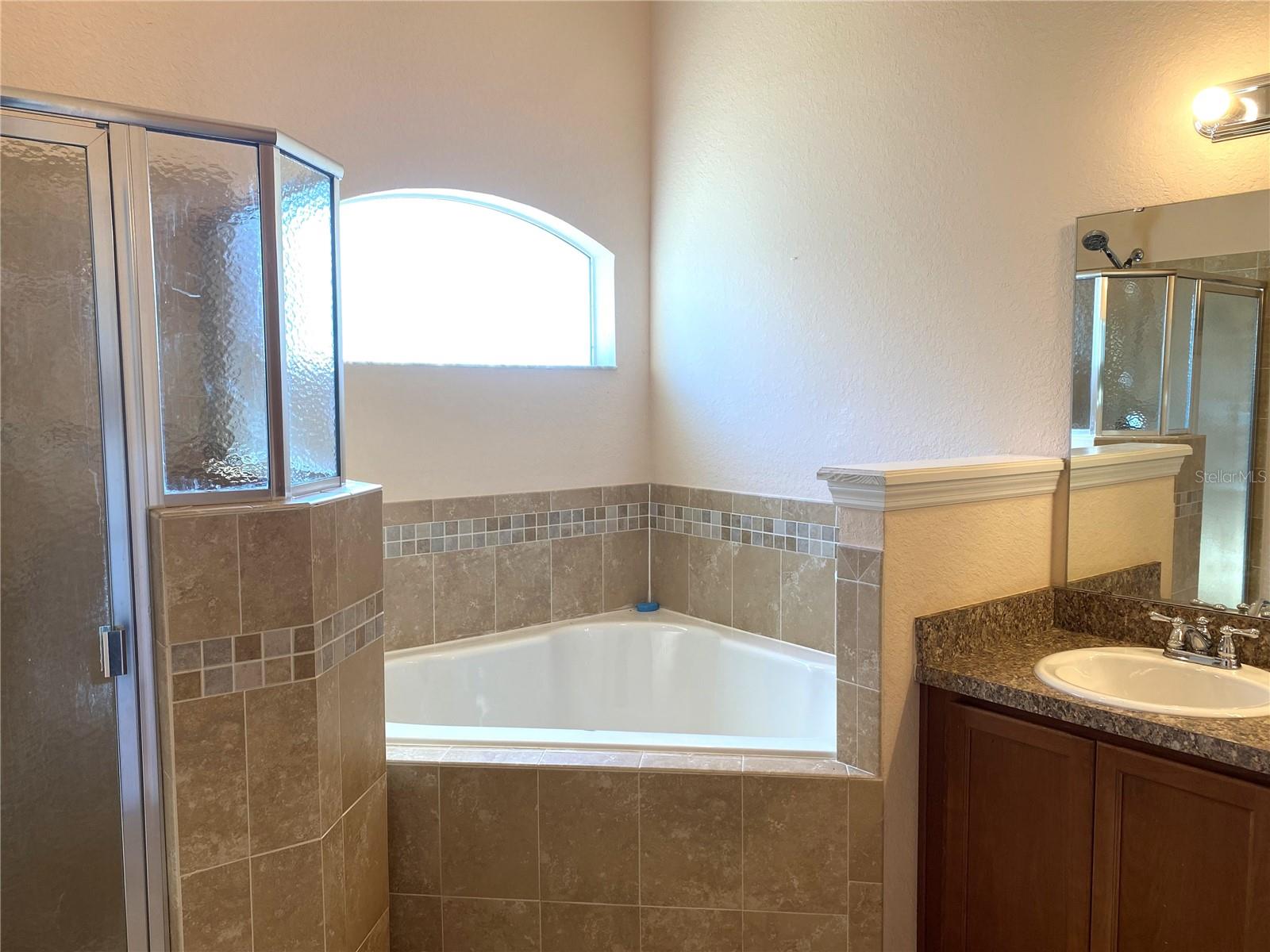 HIGHLAND MEADOWS PH 02 - Residential Lease