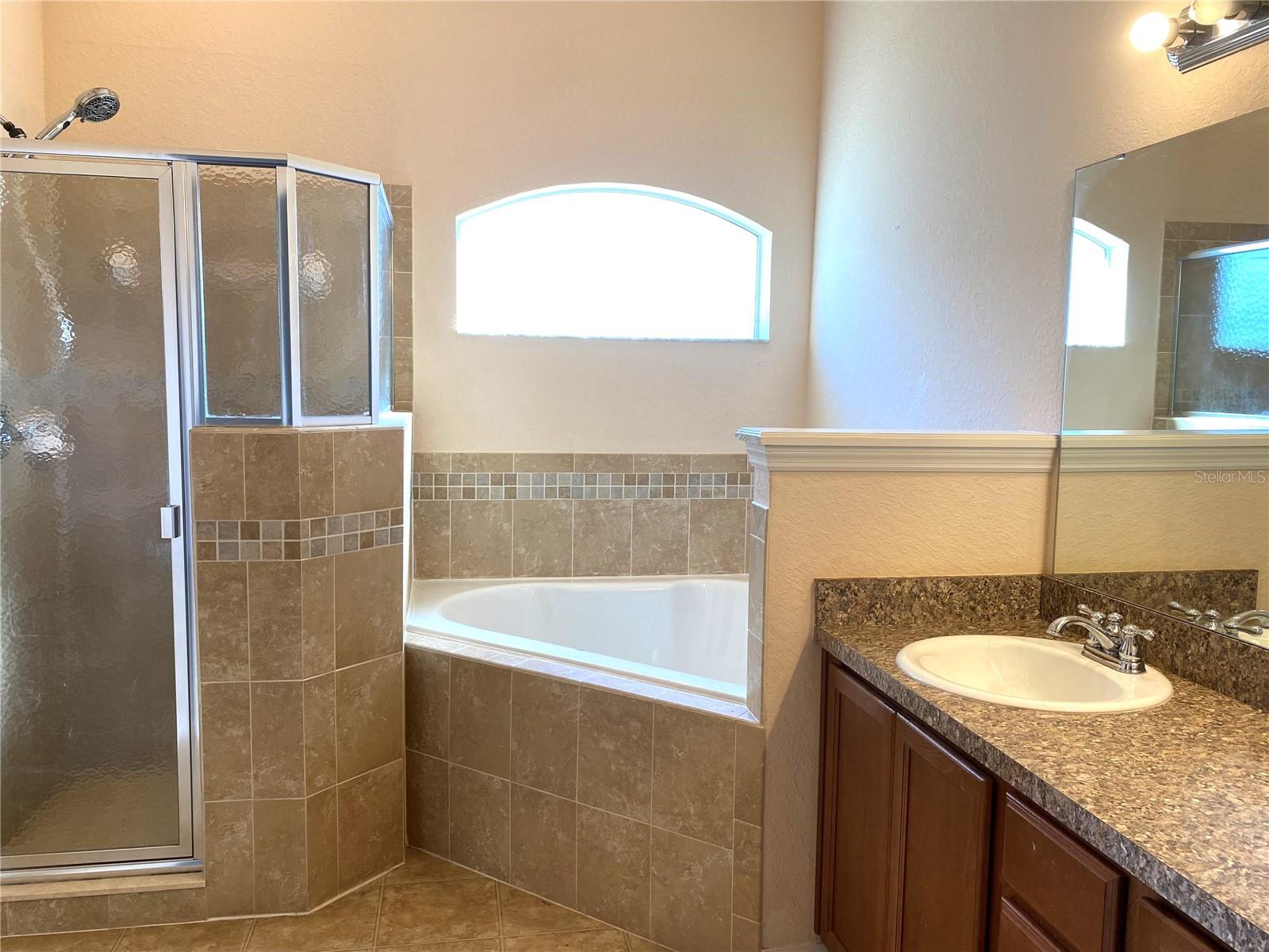 HIGHLAND MEADOWS PH 02 - Residential Lease