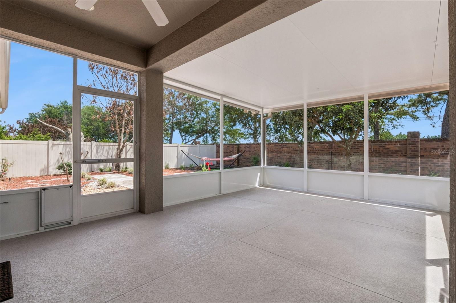 MOSS PARK RDG - Residential