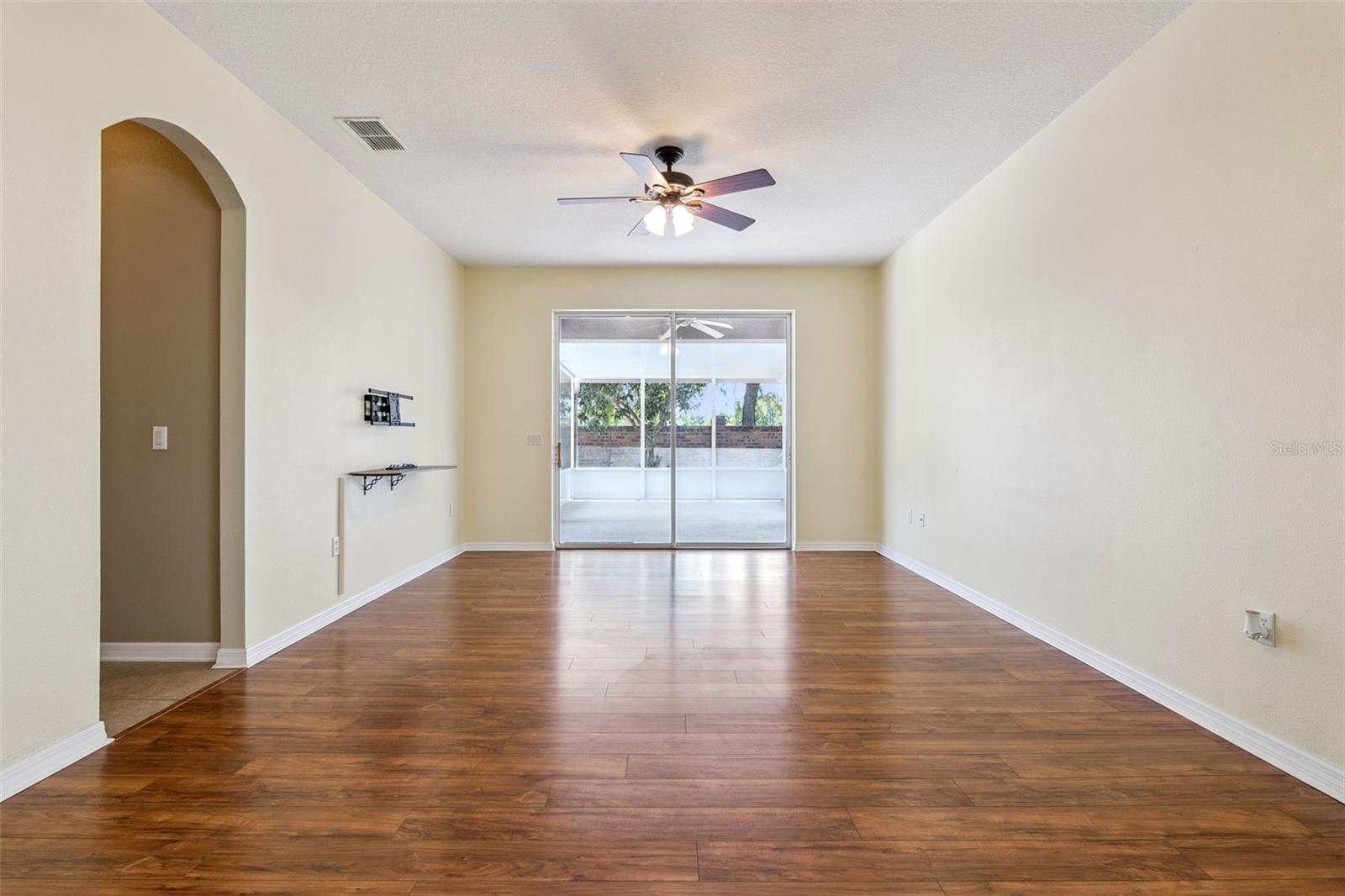 MOSS PARK RDG - Residential