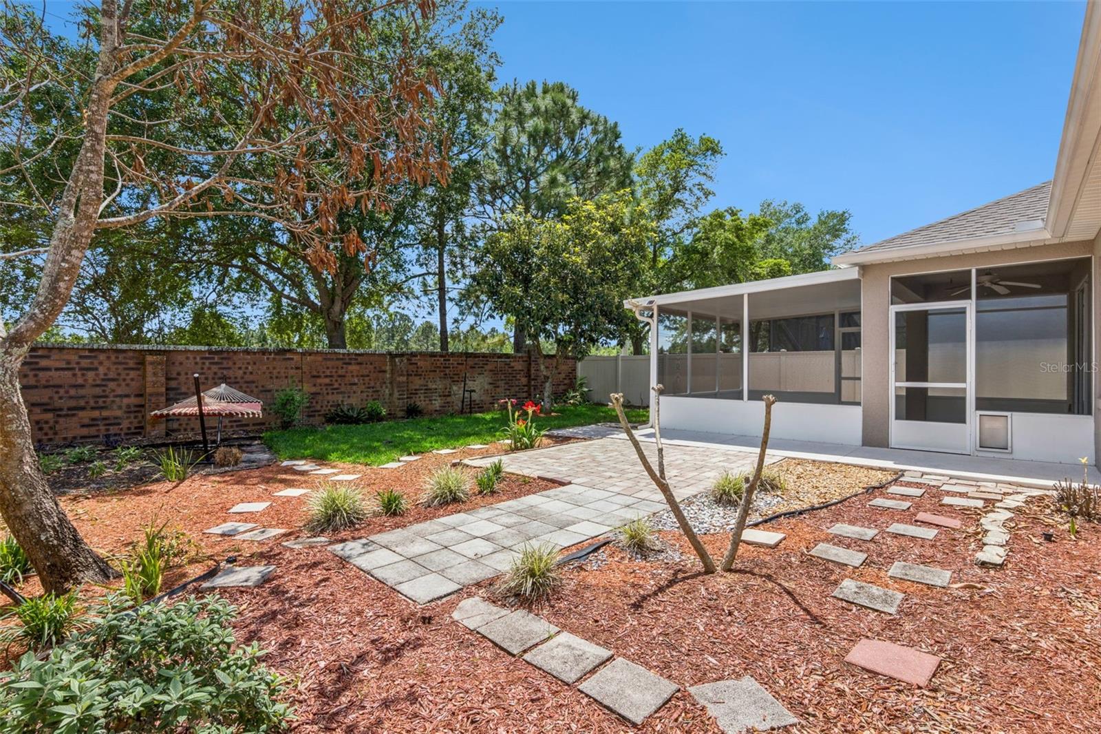 MOSS PARK RDG - Residential