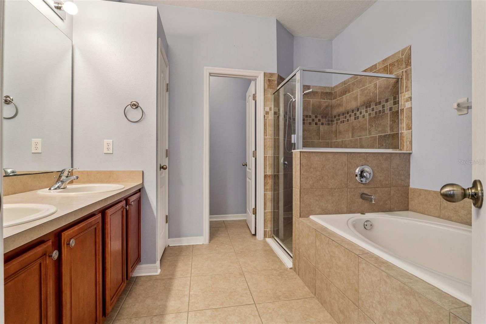 MOSS PARK RDG - Residential