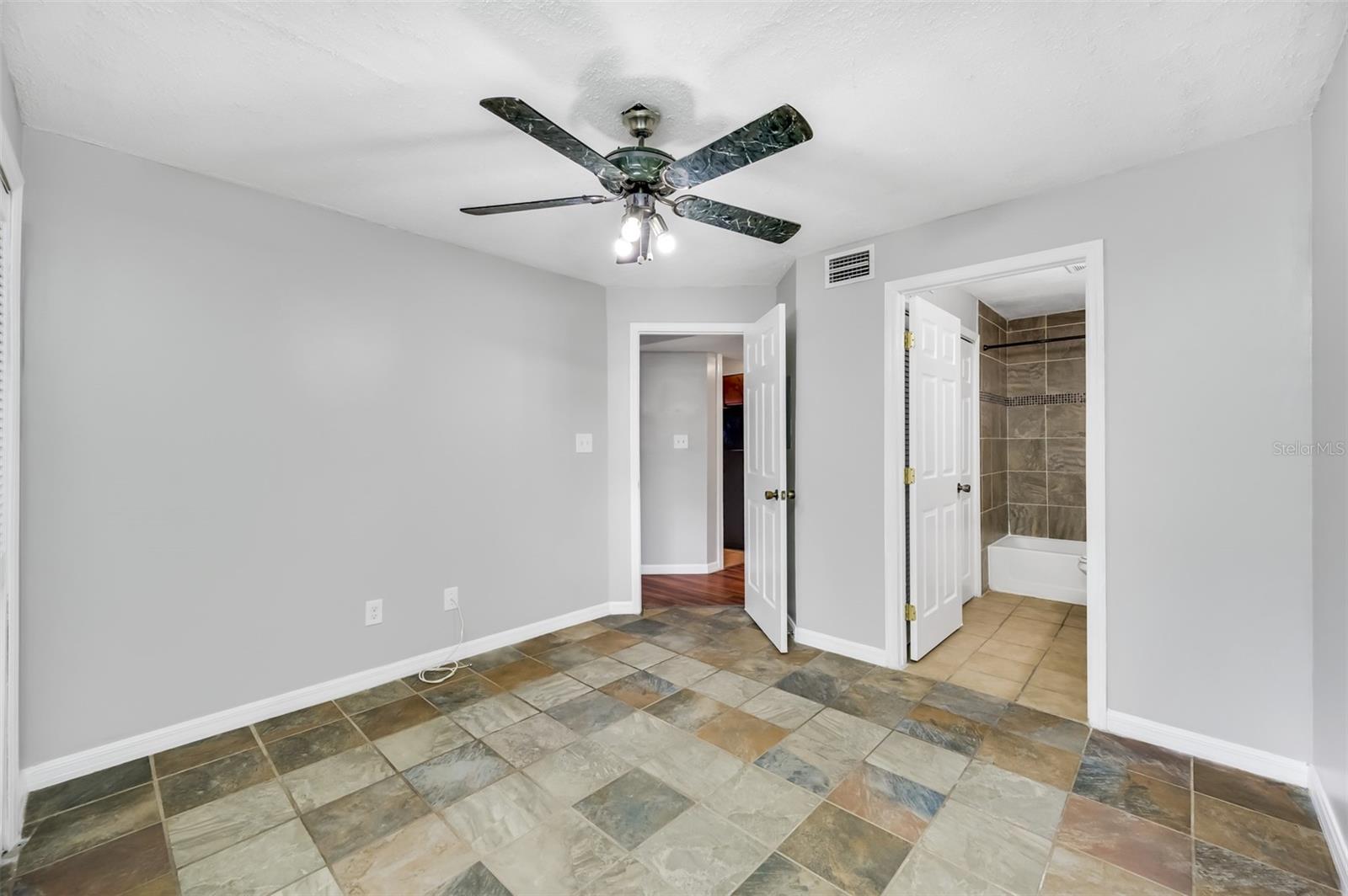 THE GRAND RESERVE CONDO - Residential