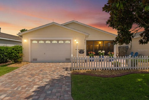Photo of 313 Varnville Way, The Villages, FL 32162 (MLS # R4911653)