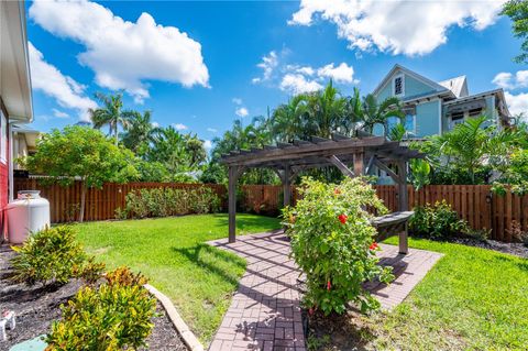 A home in PUNTA GORDA