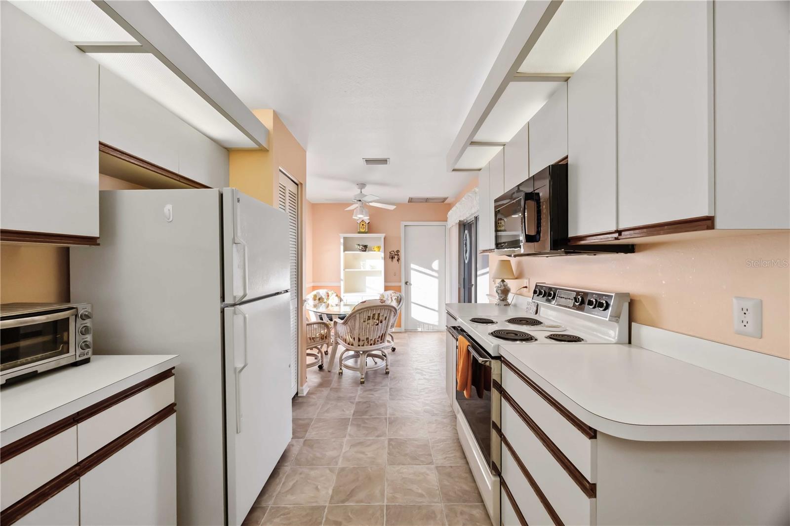 CASA DEL SOL SEC II - Residential