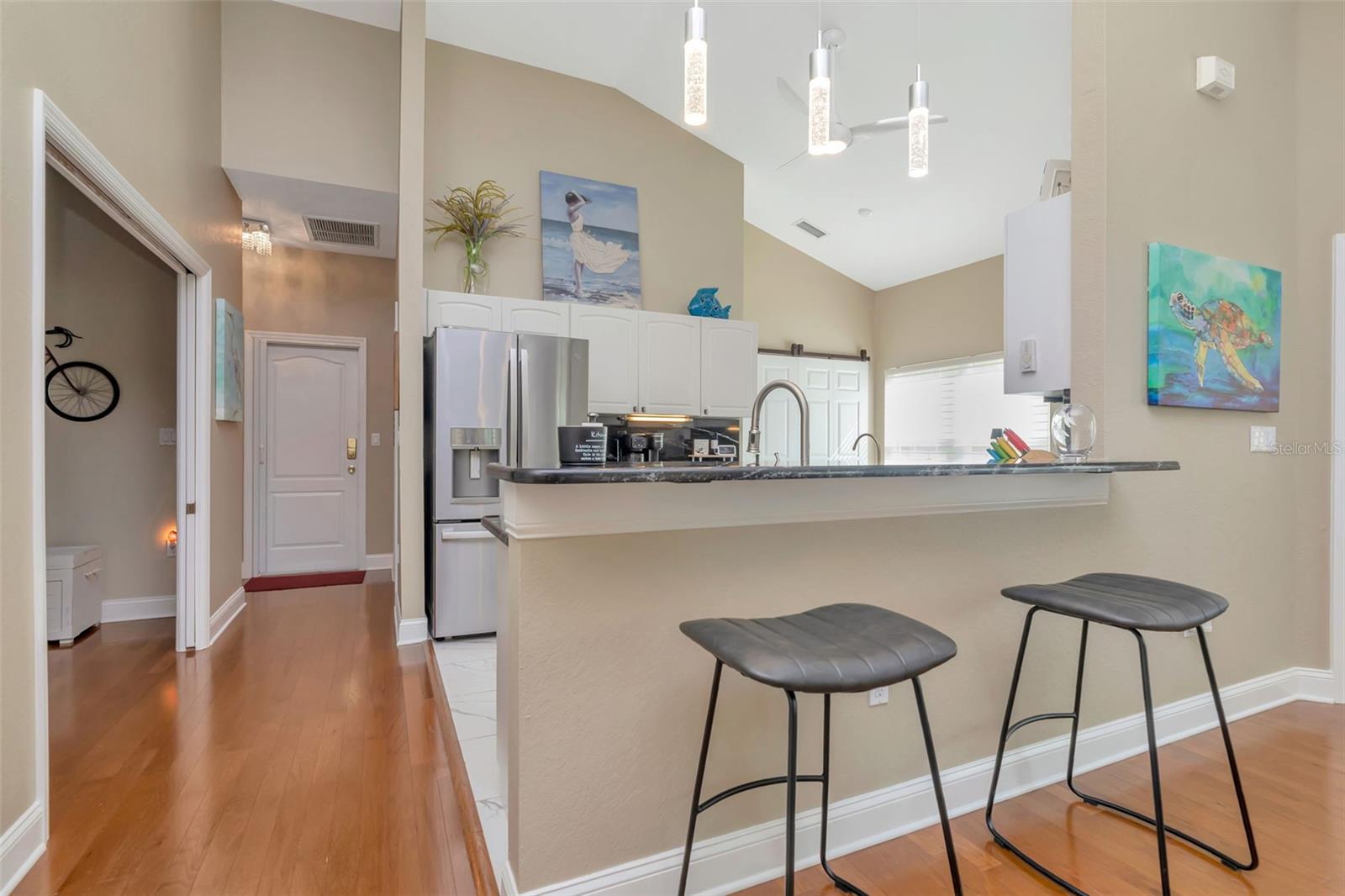 QUEEN ANNE GATE - Residential