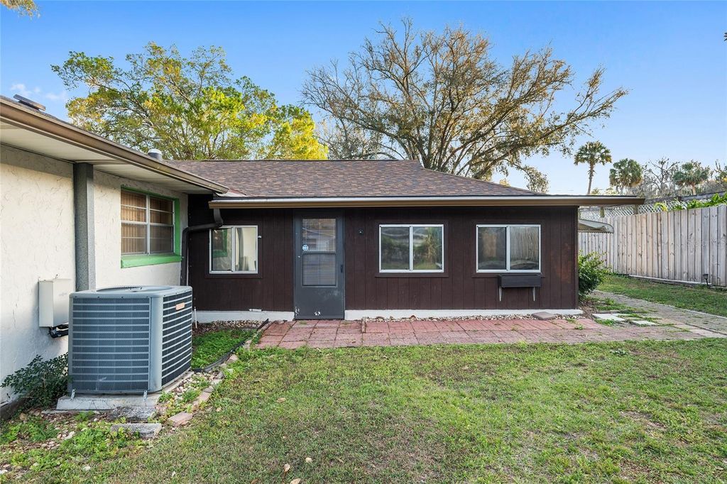 listing image 42