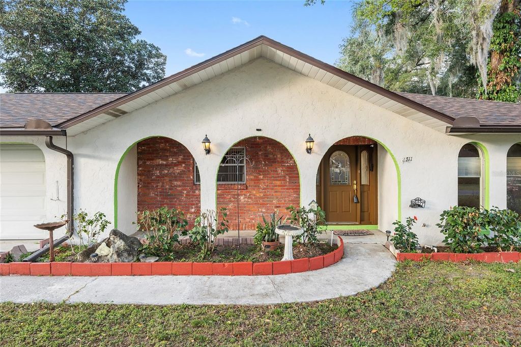 listing image 50