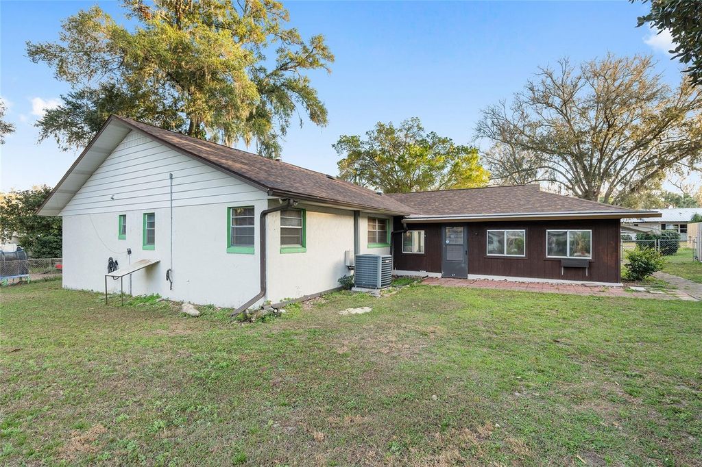 listing image 44