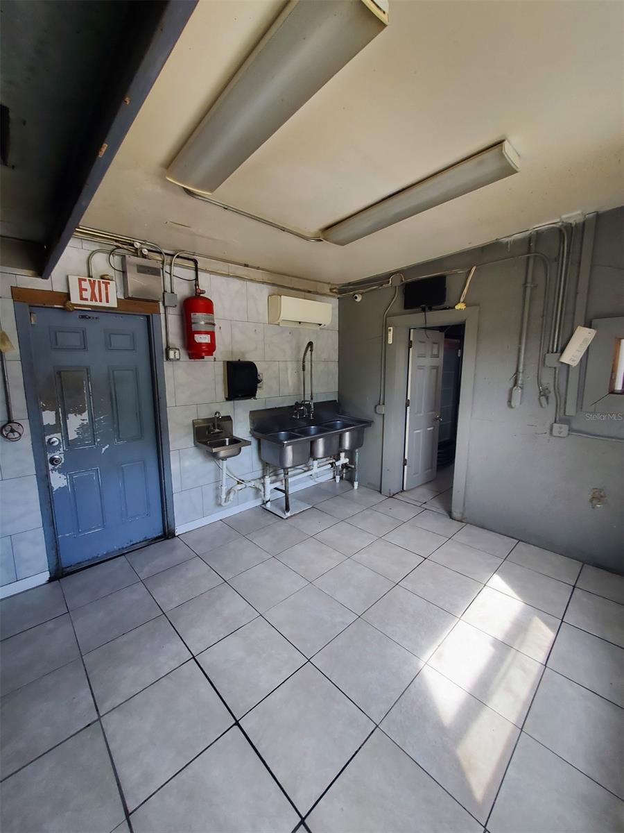 Assessors Zelia Sams New Smyrna - Commercial Sale