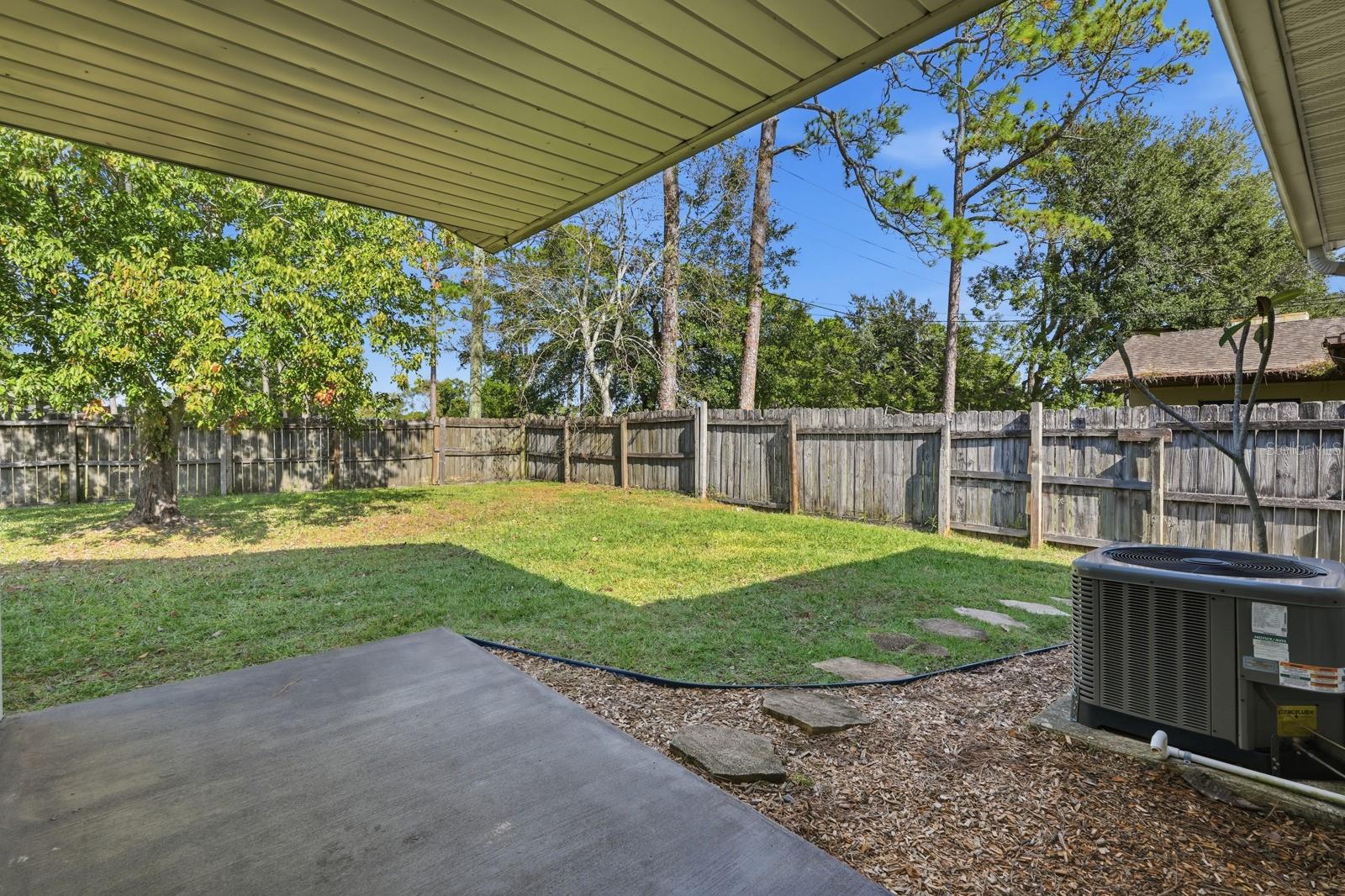 HIDDEN LAKE - Residential