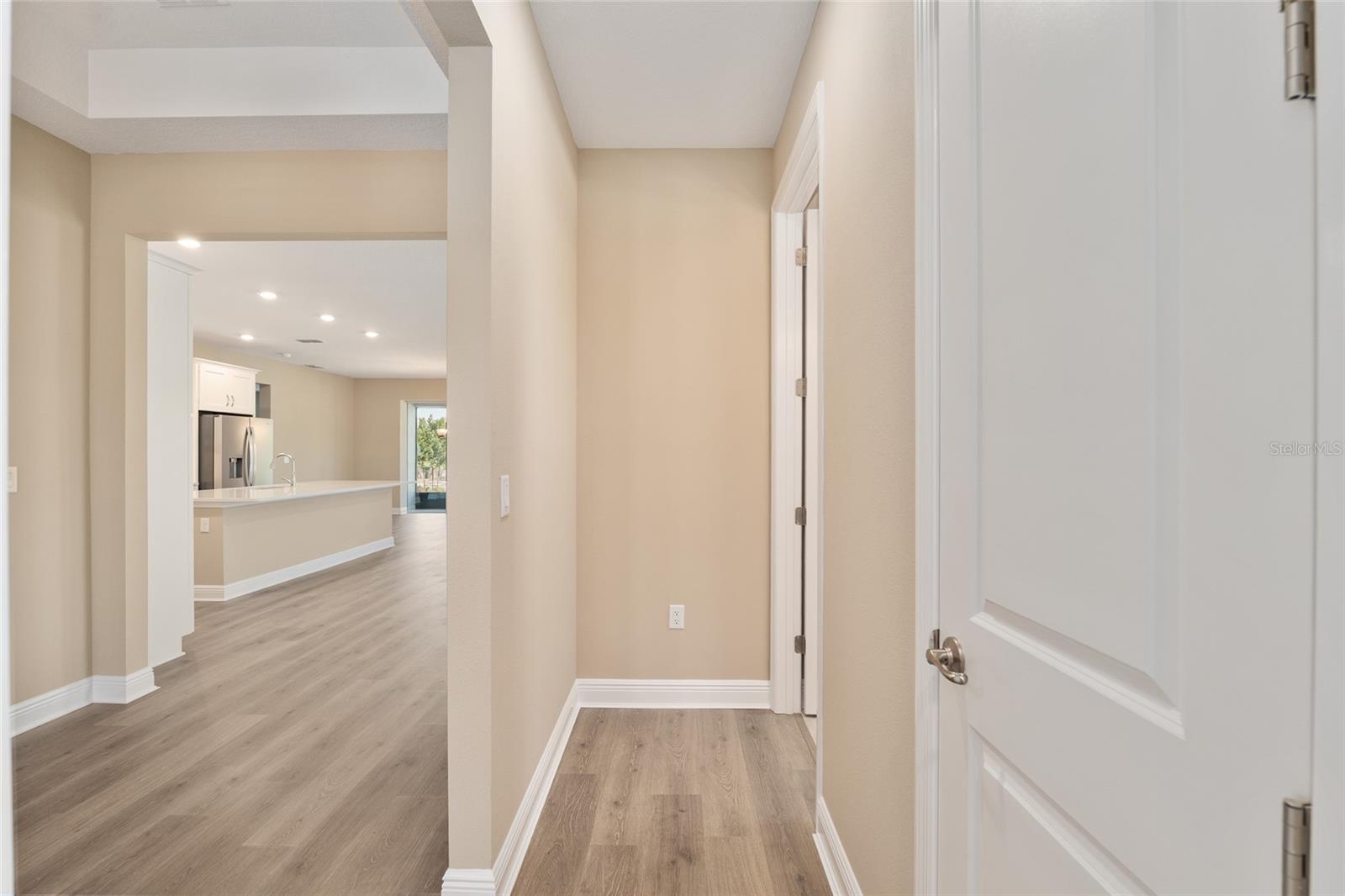 ON TOP OF THE WORLD - Residential