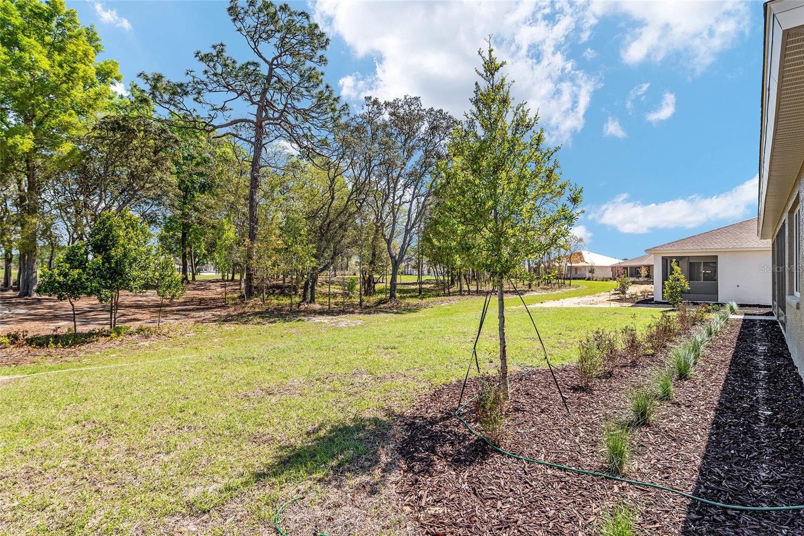 ON TOP OF THE WORLD - Residential