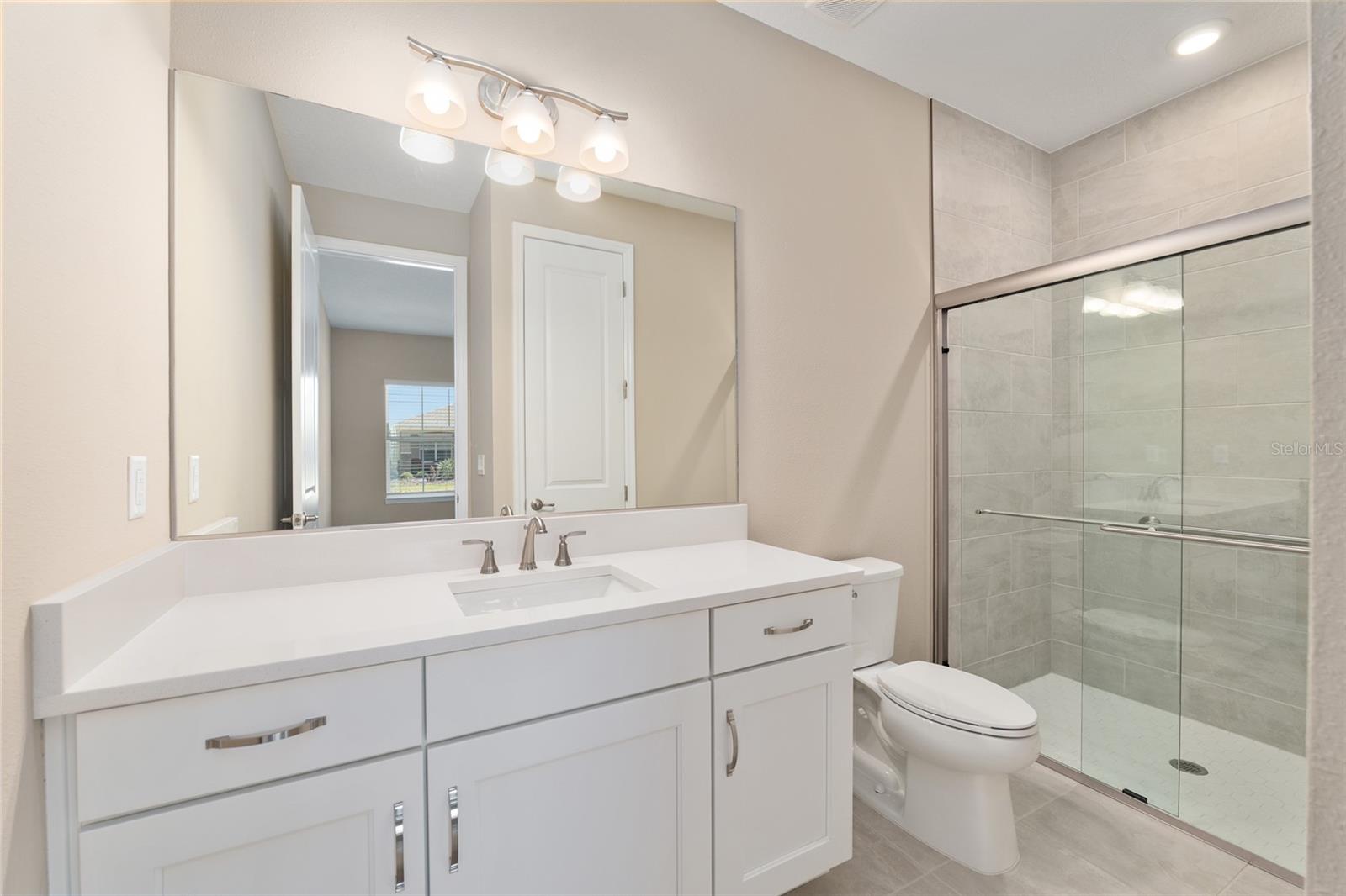 ON TOP OF THE WORLD - Residential