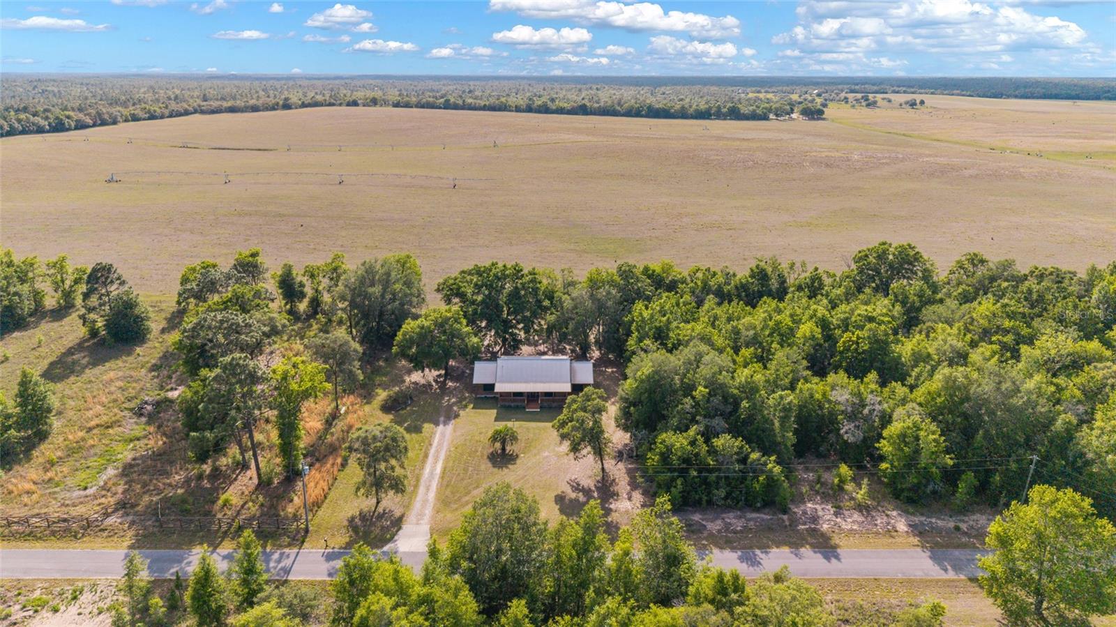 RAINBOW LAKES ESTATE - Residential