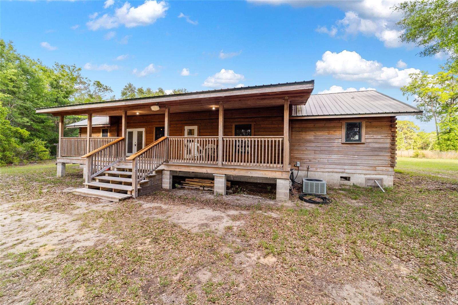 RAINBOW LAKES ESTATE - Residential