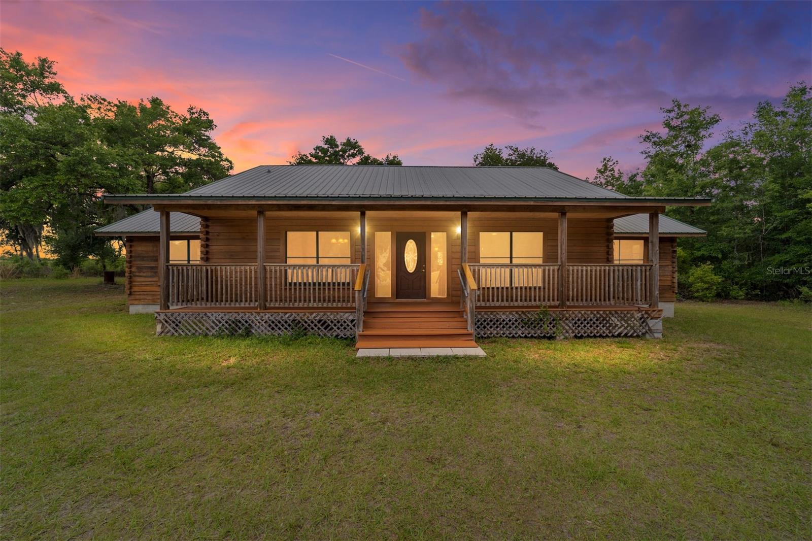RAINBOW LAKES ESTATE - Residential