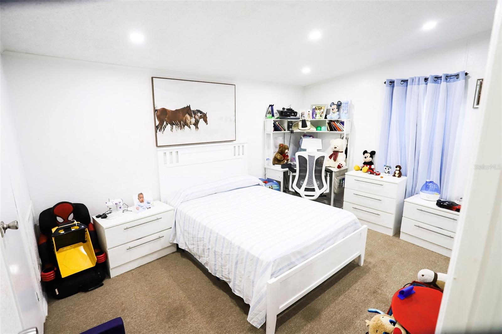 OAKRIDGE ESTATES - Residential