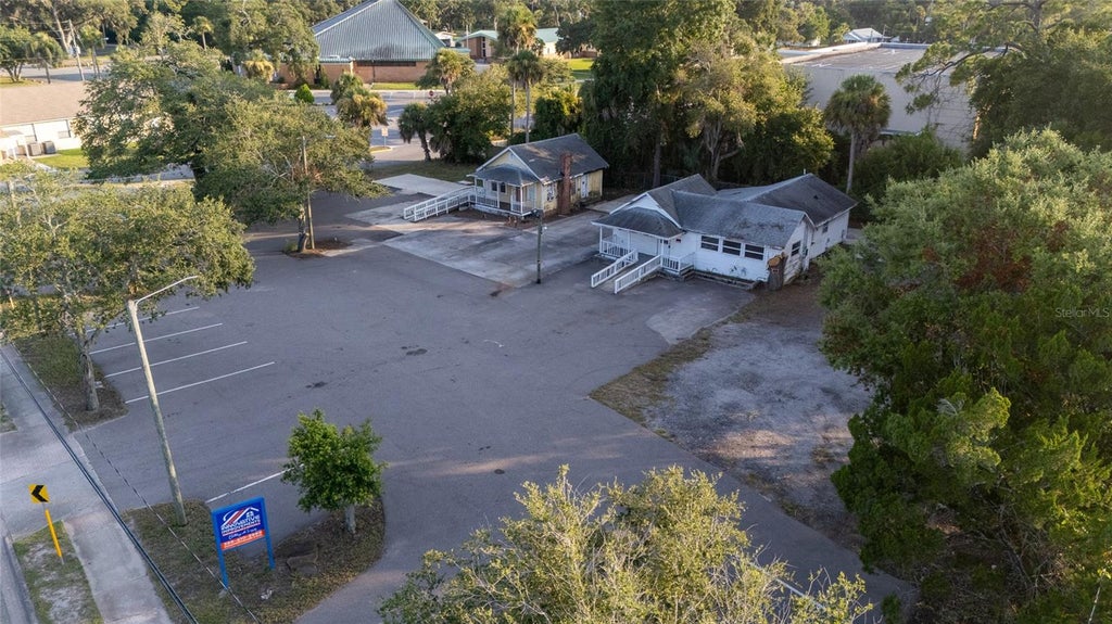 Photo of 1042 N Dixie Freeway, New Smyrna Beach, FL 32168 (MLS # NS1088852)