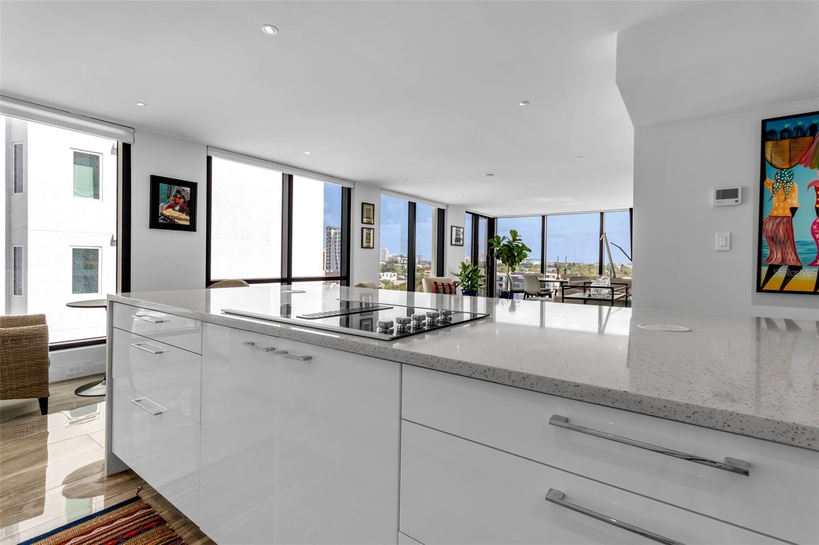 ESSEX HOUSE - Residential