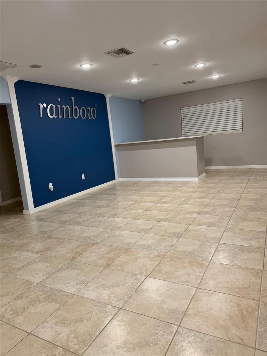 C E CRAFTS SUB 5 - Commercial Lease