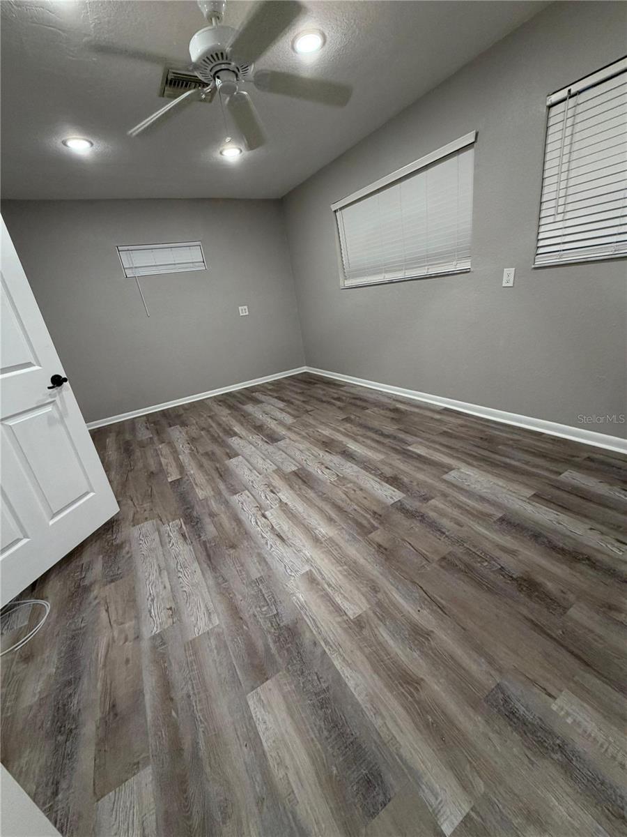 C E CRAFTS SUB 5 - Commercial Lease
