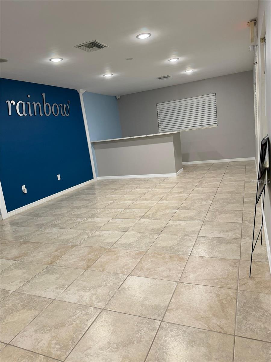 C E CRAFTS SUB 5 - Commercial Lease