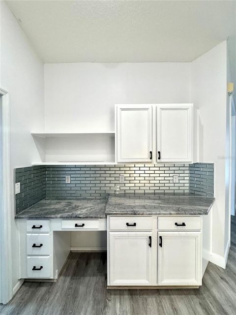 A home in HOMOSASSA