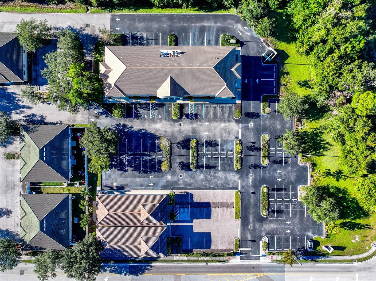 8614 STATE ROAD 70 E