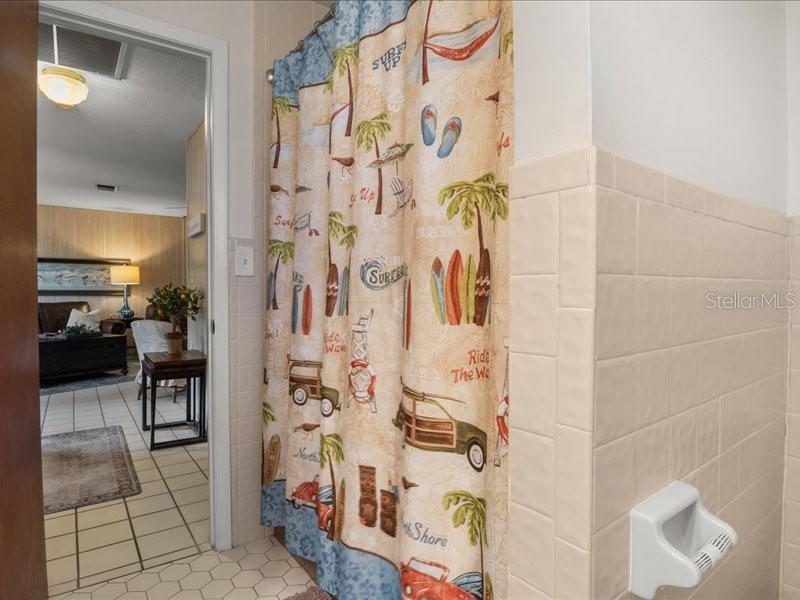 HOWEY W J LAND STARR LAKE - Residential