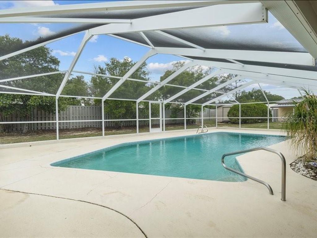 Photo of 230 S Lake Starr Boulevard, Lake Wales, FL 33898 (MLS # S5147536)