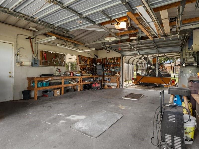 HOWEY W J LAND STARR LAKE - Residential