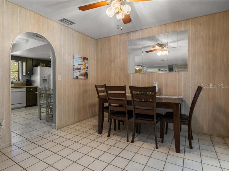 HOWEY W J LAND STARR LAKE - Residential