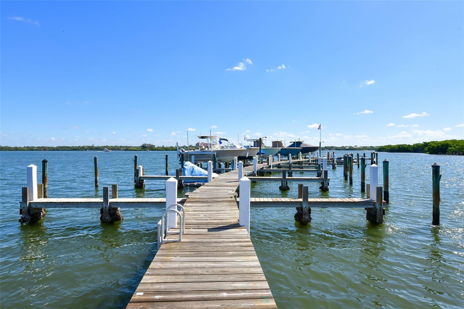 ISLAND REEF II PH 1 2 & 3 - Residential