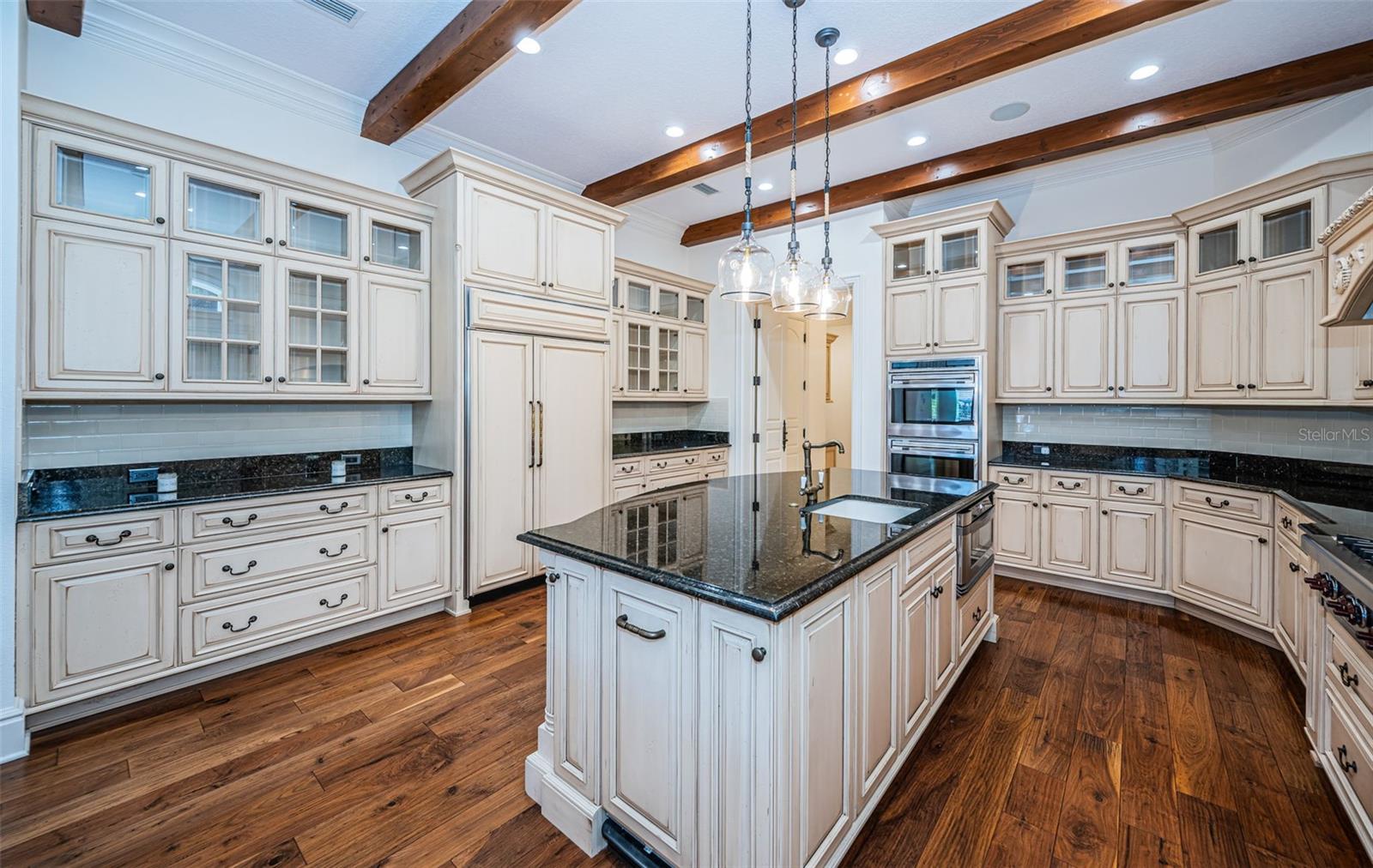 HARBOR BLUFFS SEC 1 REP - Residential