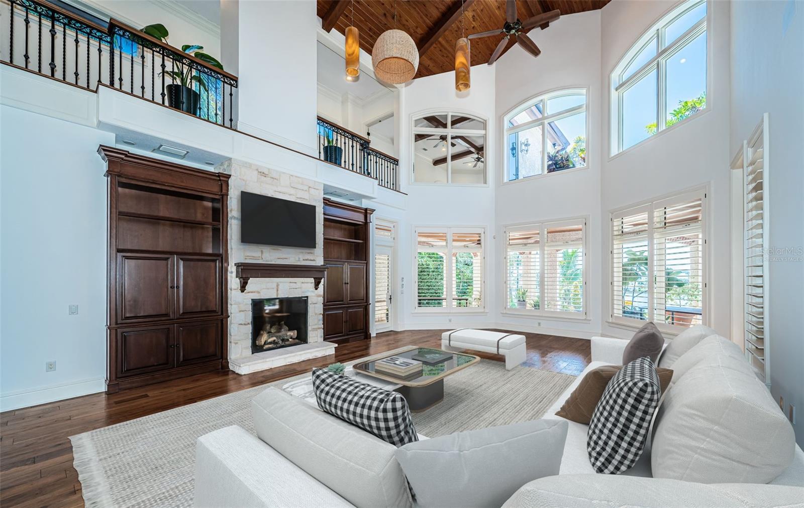 HARBOR BLUFFS SEC 1 REP - Residential