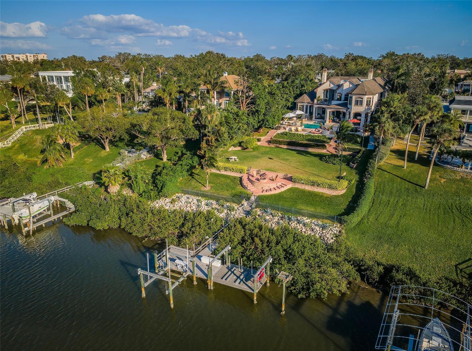 HARBOR BLUFFS SEC 1 REP - Residential