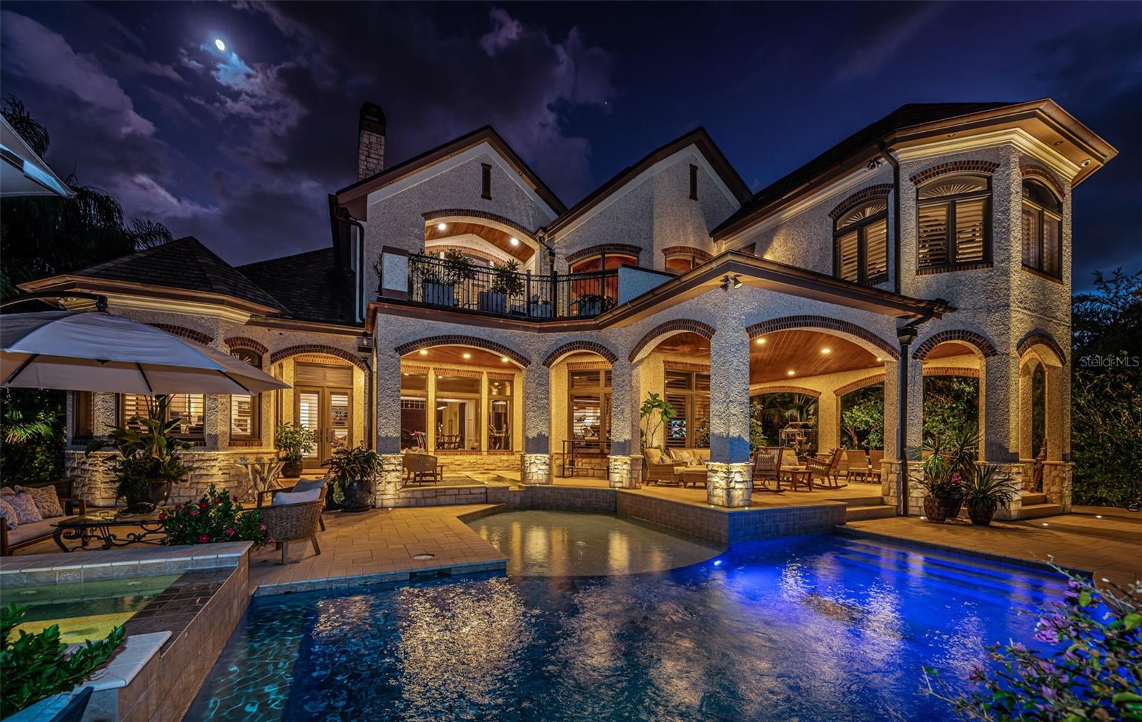 118 HARBOR VIEW LANE